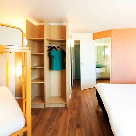Ibis Ferrand Montferrand 호텔