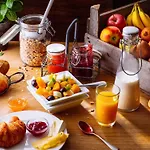 Hotel Ibis Ferrand Montferrand 3*