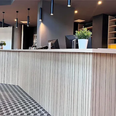 Otel Ibis Ferrand Montferrand