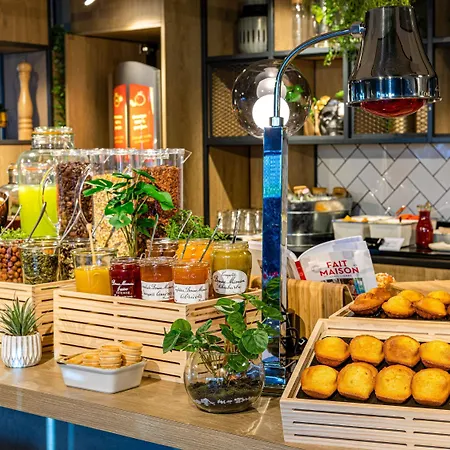 Hotel Ibis Ferrand Montferrand 3*