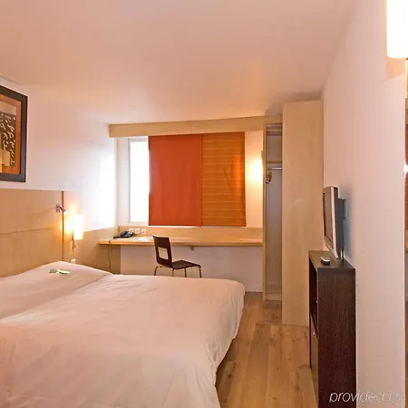 Szálloda Ibis Ferrand Montferrand 3*